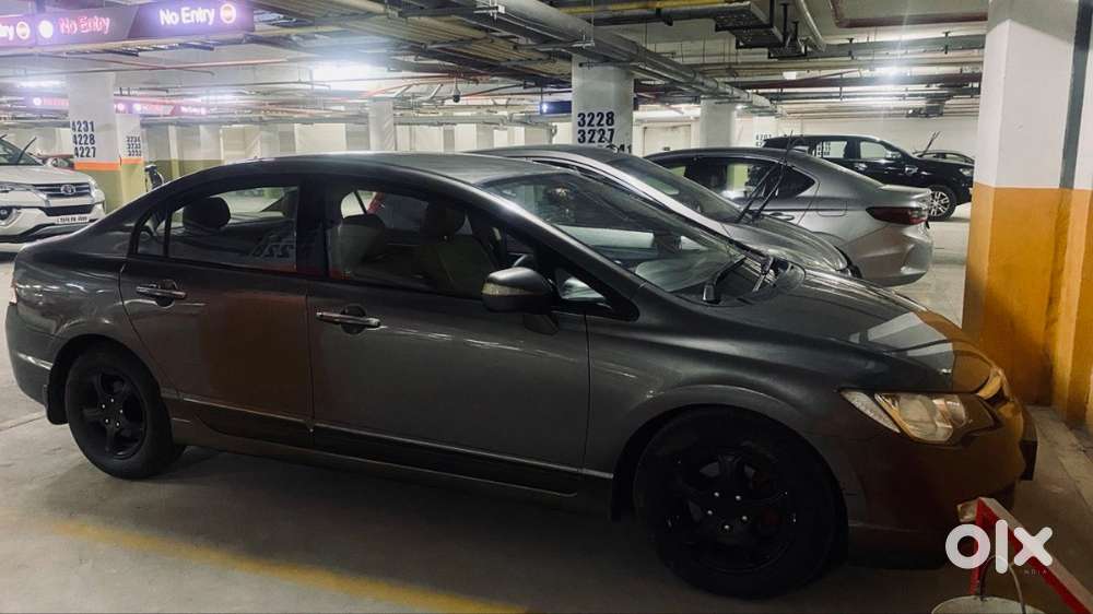 Honda Civic 2007 Automatic  Upgraded Infotainment  Keyless Entry