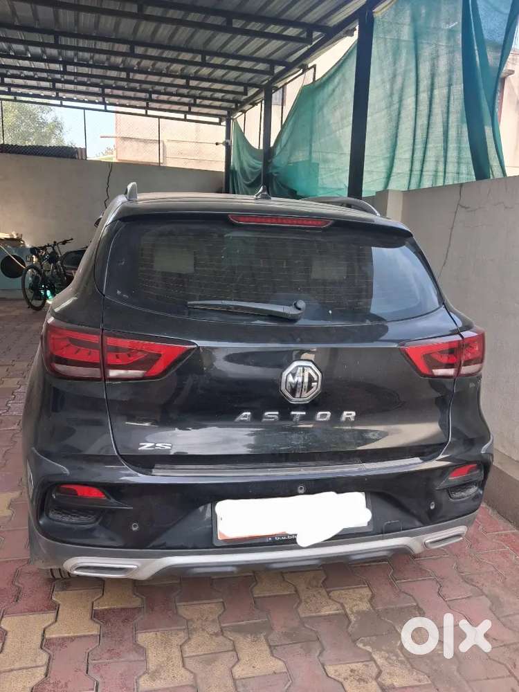 Mg Astor Shine 2025