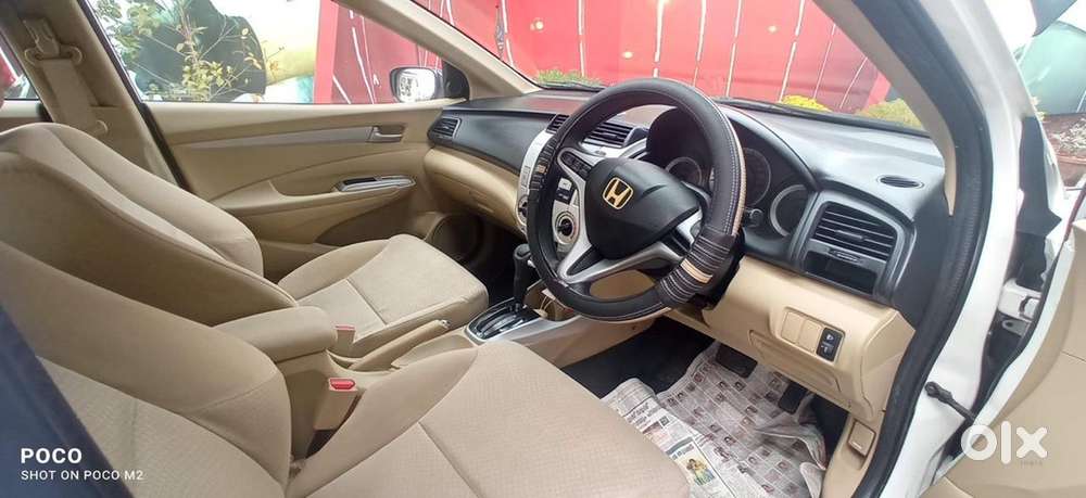 Honda City V At 2011