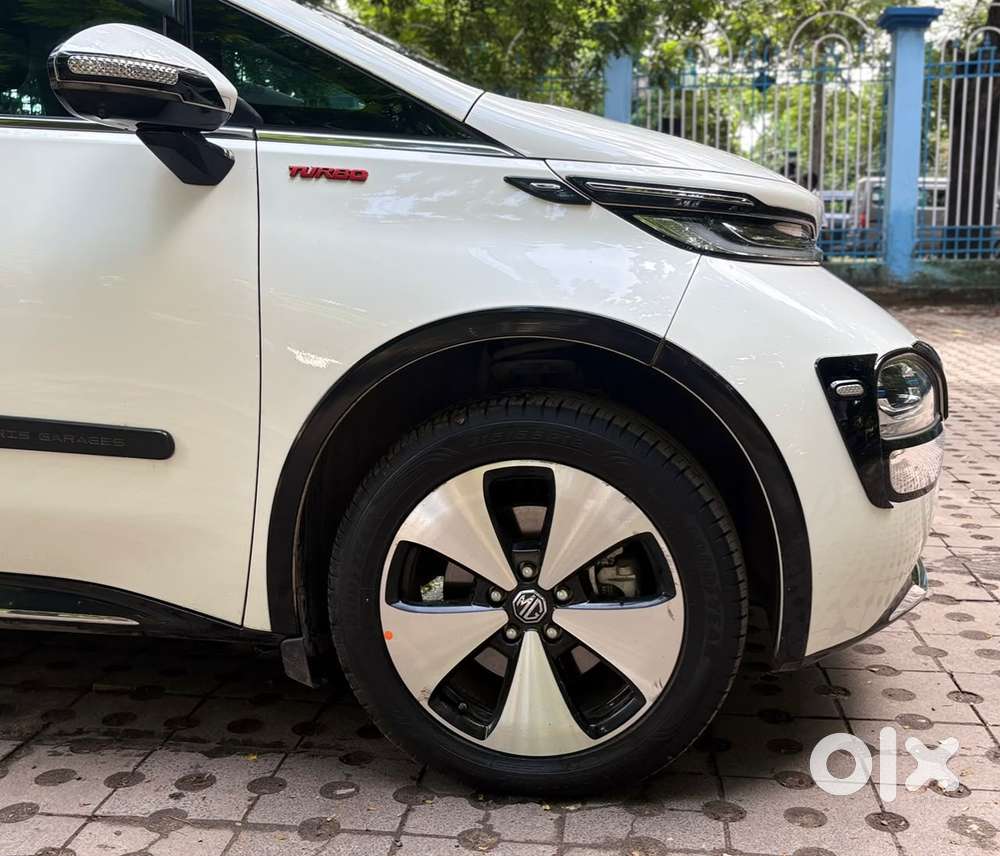 Mg Windsor Ev Essence, 2025, Electric