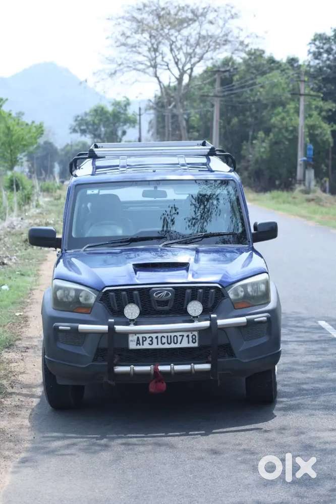 Mahindra Scorpio Diesel 2015 Manual