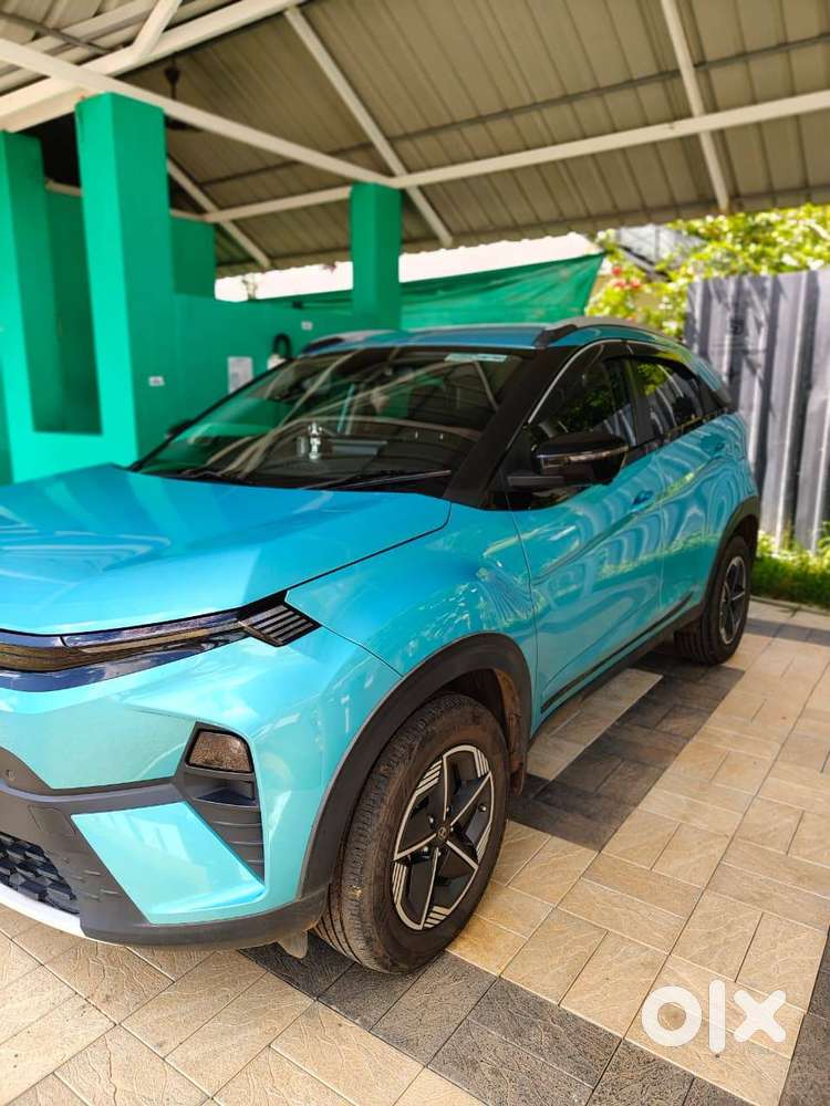 Tata Nexon Creative Plus Diesel Mt
