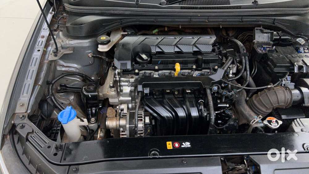 Hyundai Verna 1.5 Sx Petrol Mt, 2023, Petrol