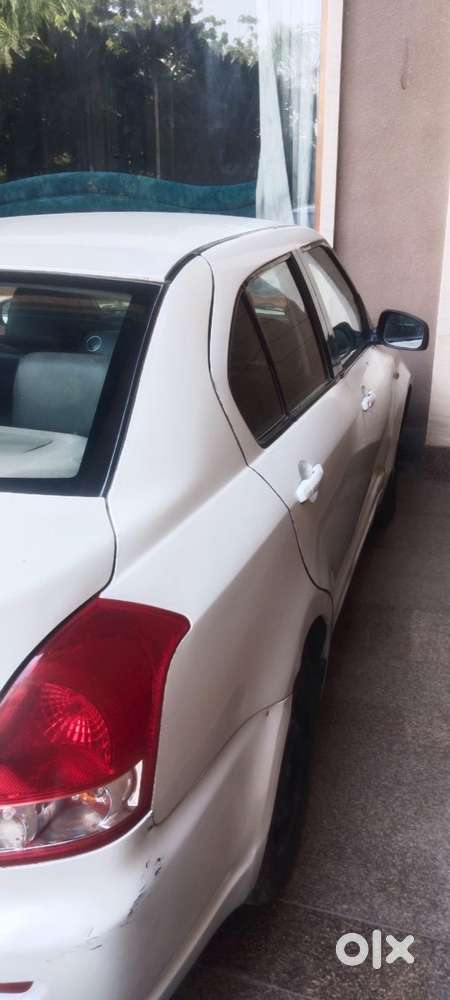 Maruti Suzuki Swift Dzire 2009 Petrol 134000 Km Driven