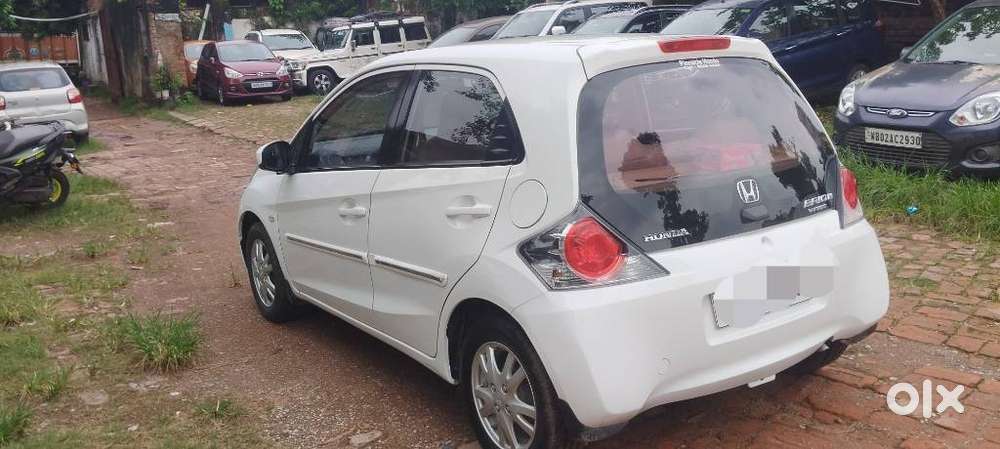 Honda Brio V Mt, 2012, Petrol