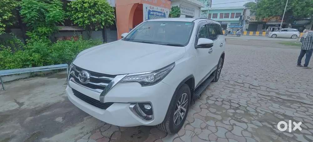 Toyota Fortuner 3.0 2019
