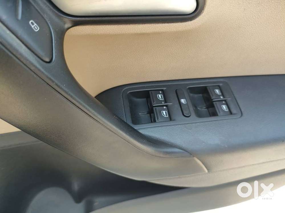 Volkswagen Ameo 1.0 Mpi Highline Plus, 2018, Petrol