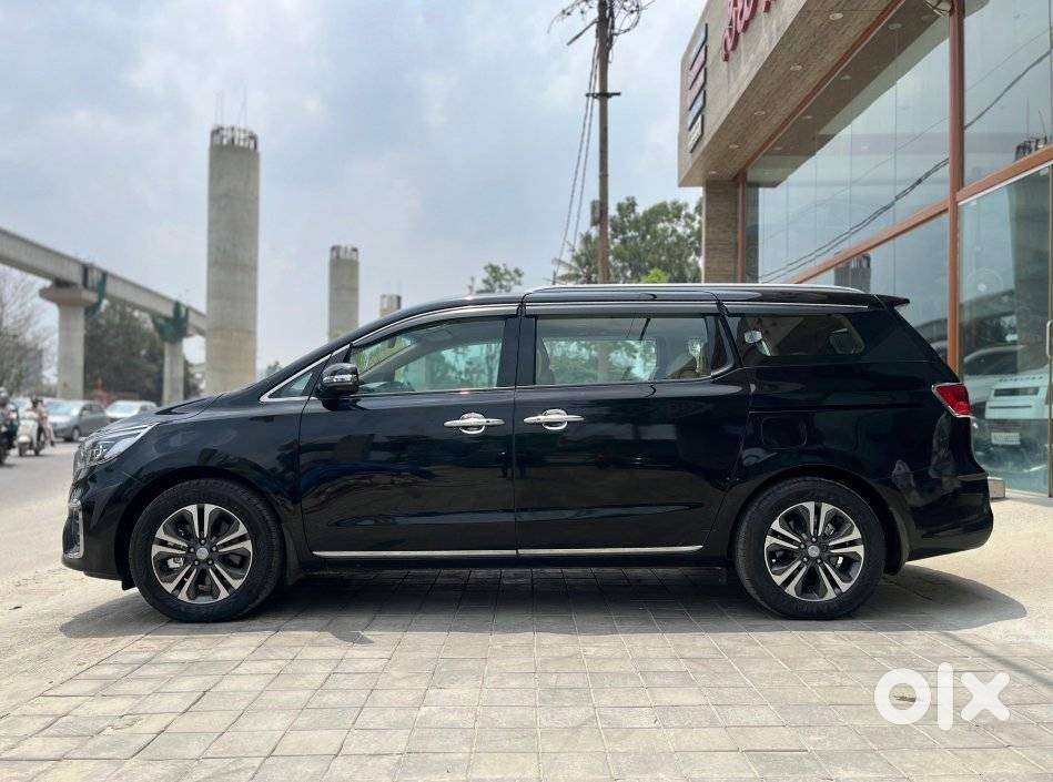 Kia Carnival Prestige 9 Str, 2021, Diesel