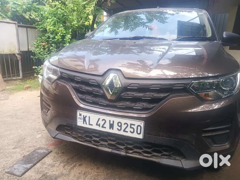 Renault Triber 2024 Petrol Well Maintained