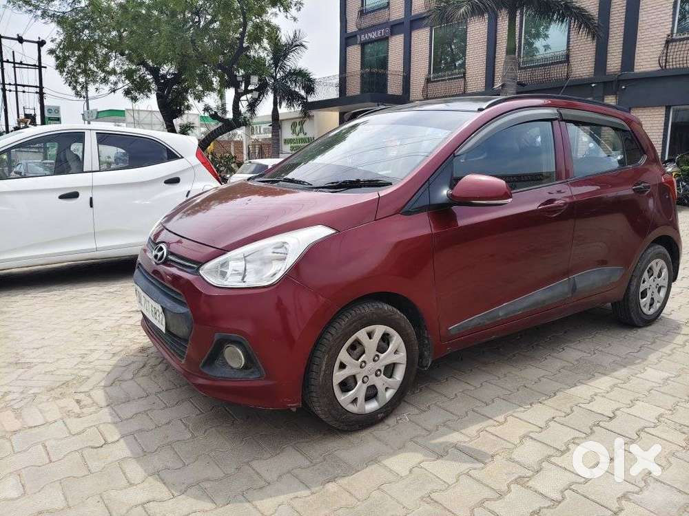 Hyundai Grand I10 Sportz Edition, 2015, Cng & Hybrids