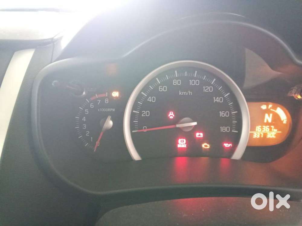 Maruti Suzuki Celerio Vxi Amt, 2017, Petrol
