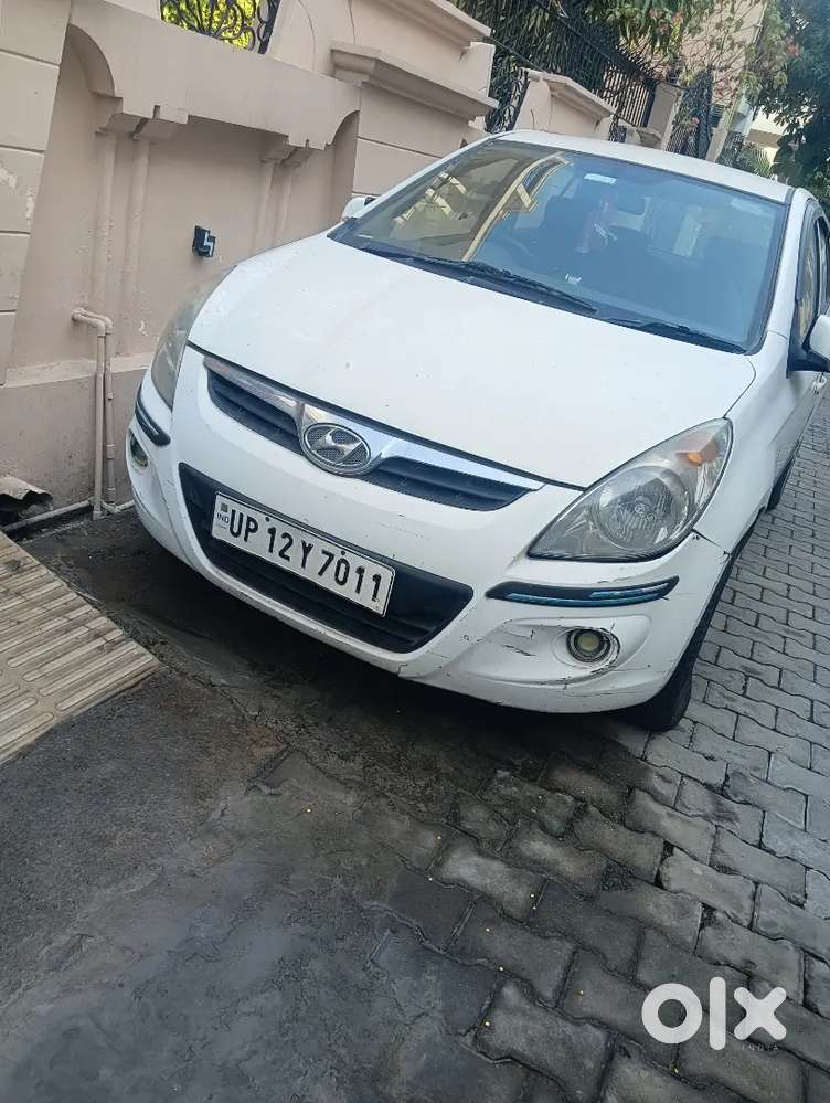 Hyundai I20 2011 Petrol 75000 Km Driven