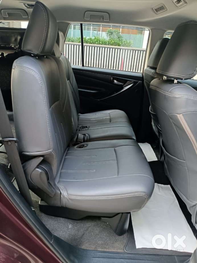 Toyota Innova Crysta 2.8 Gx At, 2016, Diesel