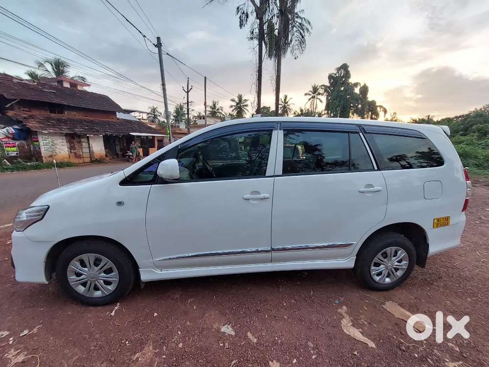 Toyota Innova Diesel 2014