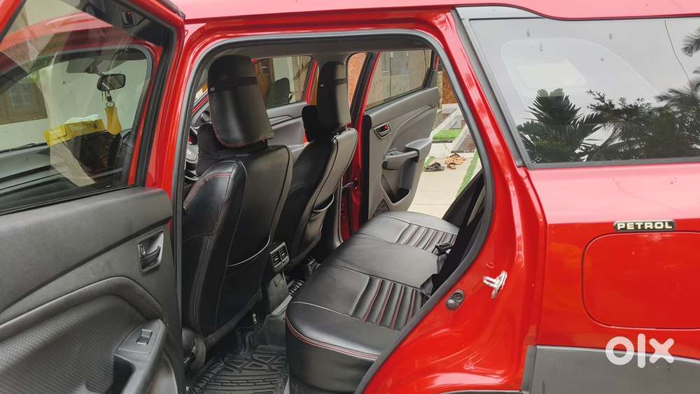 2023 Maruti Brezza Lxi Petrol Manual  33,211 Km