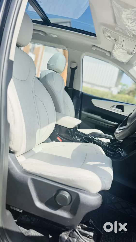 Mahindra Xuv700, 2025, Diesel