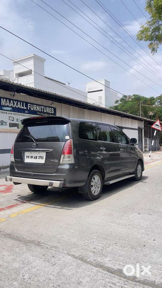 Toyota Innova [ ] 2.5 V Diesel 7 Str, 2011, Diesel