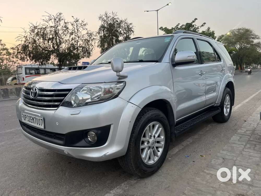 Toyota Fortuner 3.0 4x4 Manual, 2012, Diesel