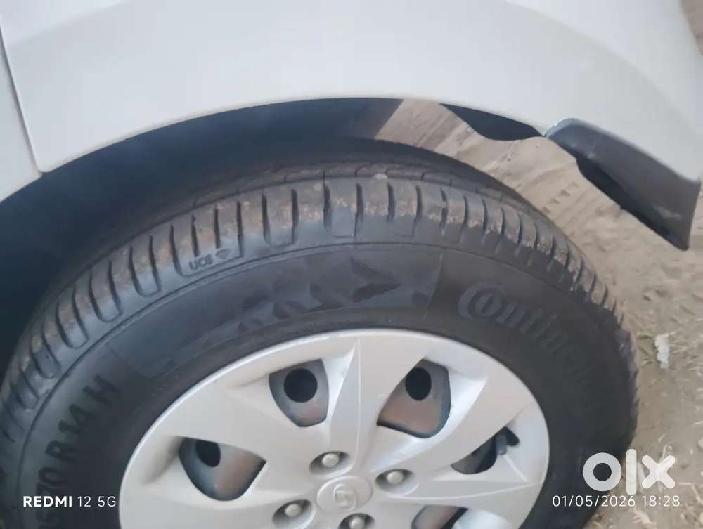 * Hyundai I20 Sportz *