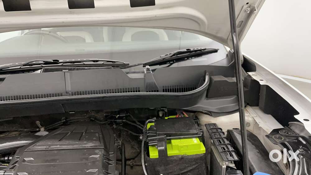Volkswagen Taigun Topline 1.0 Tsi At (electric Seats), 2021, Petrol