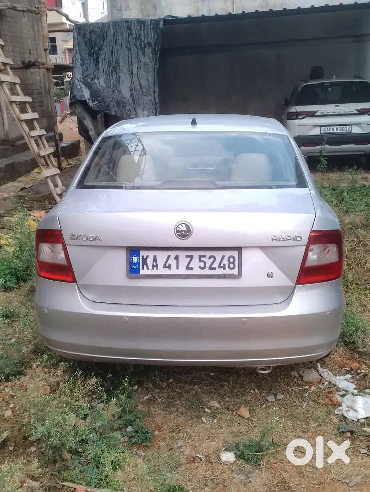 Skoda Rapid 2014 Diesel 97000 Km Driven