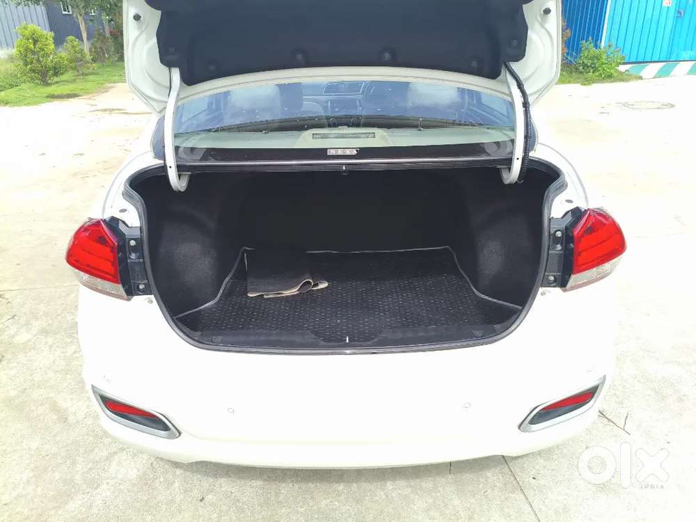 Maruti Ciaz 1.5 Zeta 2024