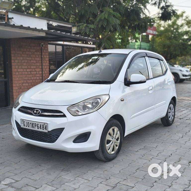 Hyundai I10 Sportz At, 2012, Petrol