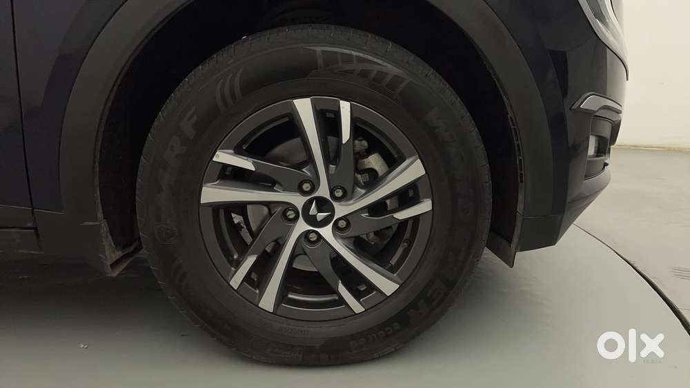 Mahindra Xuv700 2.2 Ax 5 Diesel Mt 7 Str, 2024, Diesel