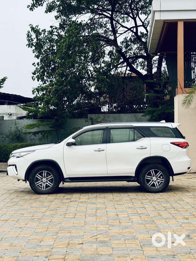 Toyota Fortuner 3.0 4x2 Automatic, 2019, Diesel