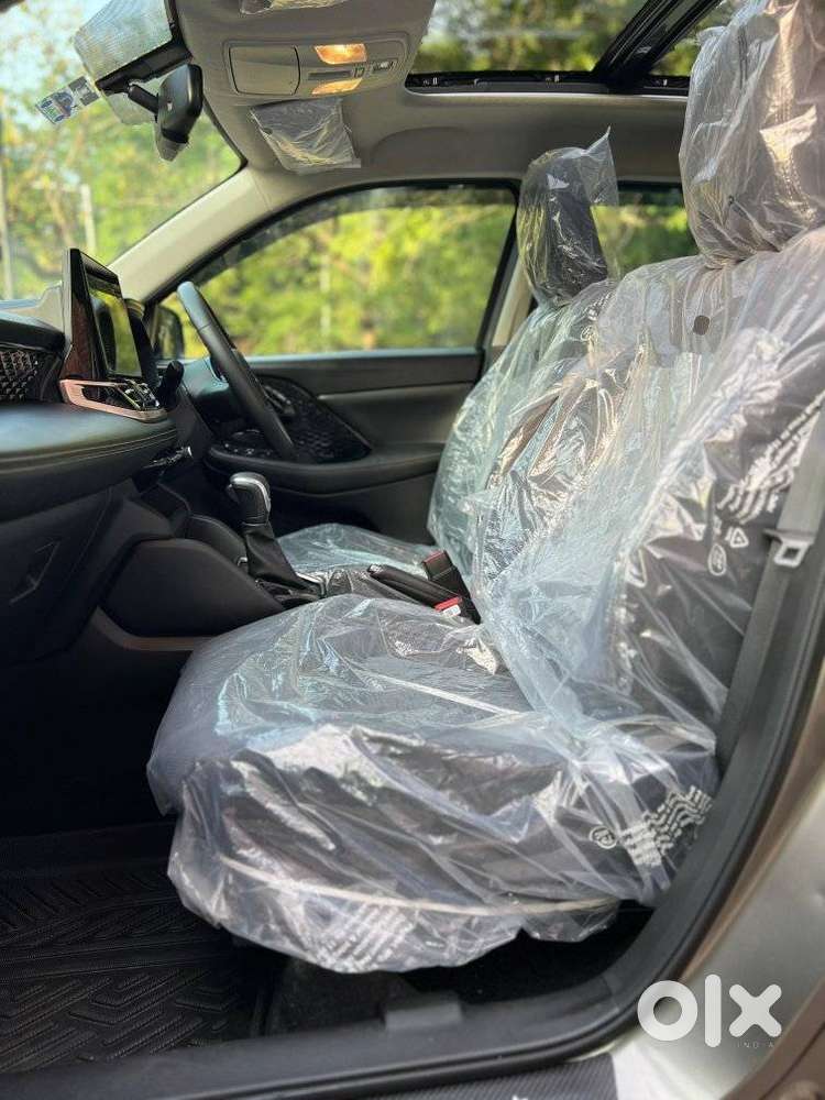 Maruti Suzuki Victoris Zxi Plus (o) Petrol Manual, 2025, Electric