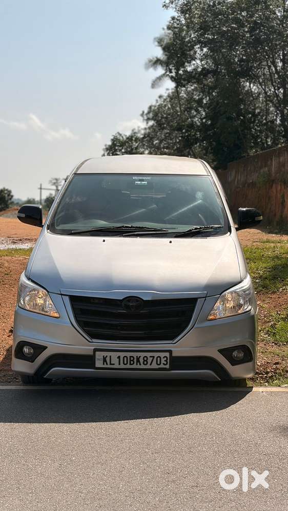 Toyota Innova 2014 196000 Km Driven