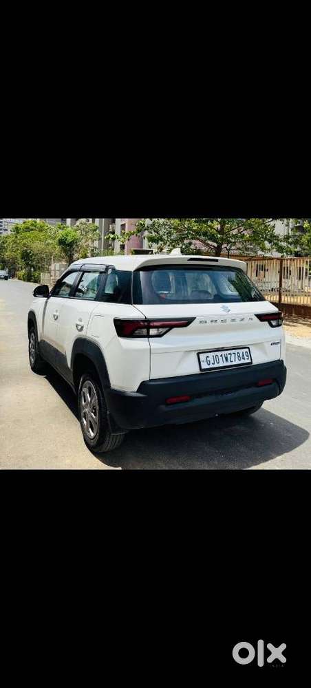 Maruti Suzuki Vitara Brezza 1.5 Vxi At, 2026, Petrol