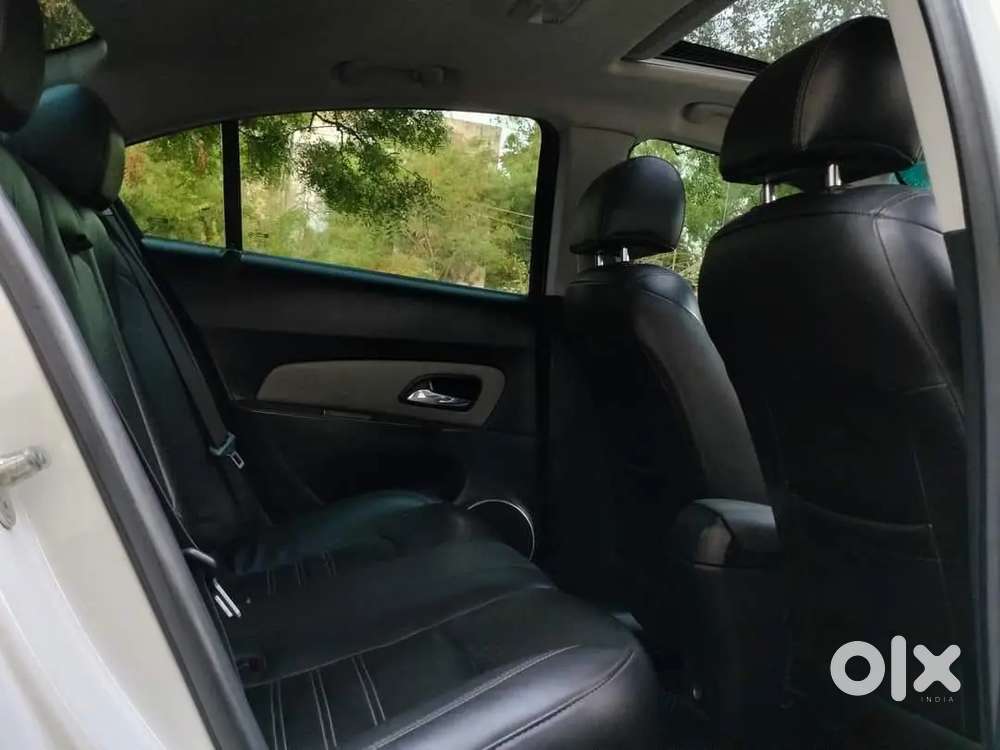 Chevrolet Cruze 2015 Diesel 82000 Km Driven