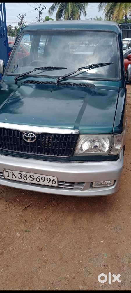 Toyota Qualis Gs C8, 2003, Diesel