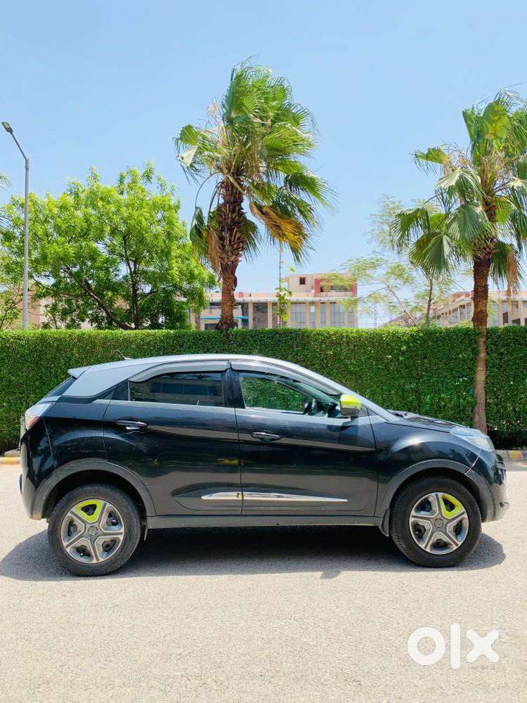 Tata Nexon Kraz Plus, 2018, Petrol