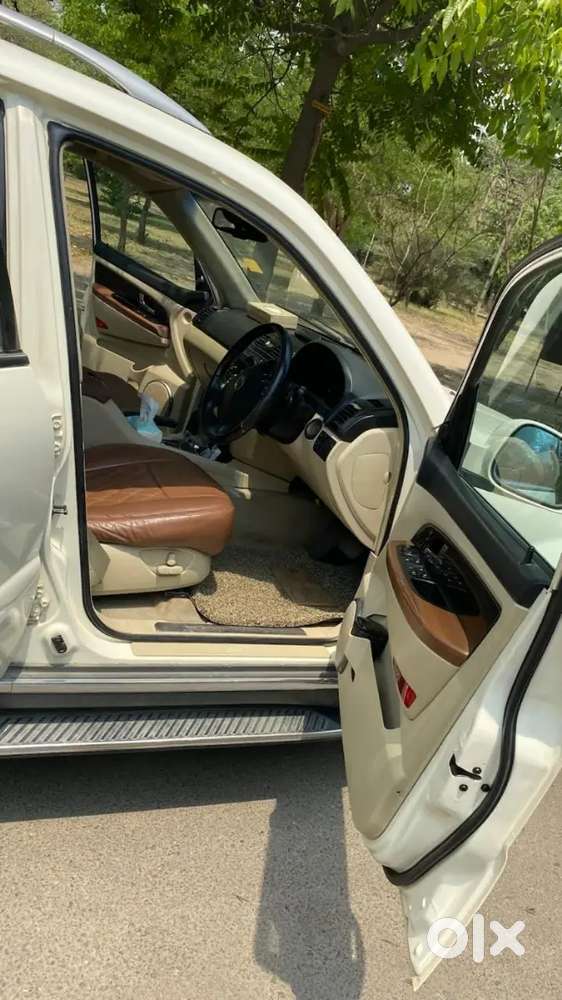 2013 Mahindra Automatic Rexton Car For Sale