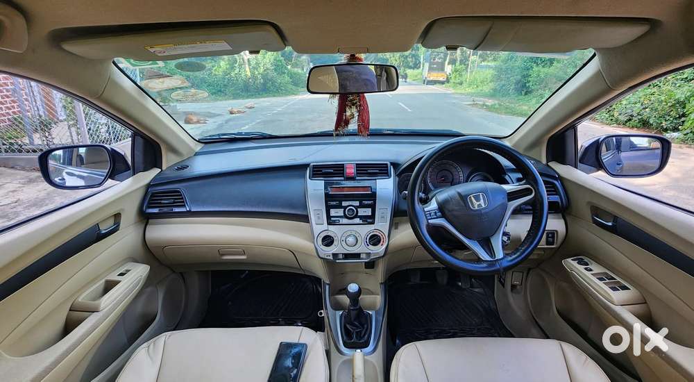Honda City 1.5 V Mt, 2011