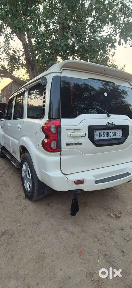 Mahindra Scorpio S6 Plus, 2017, Diesel