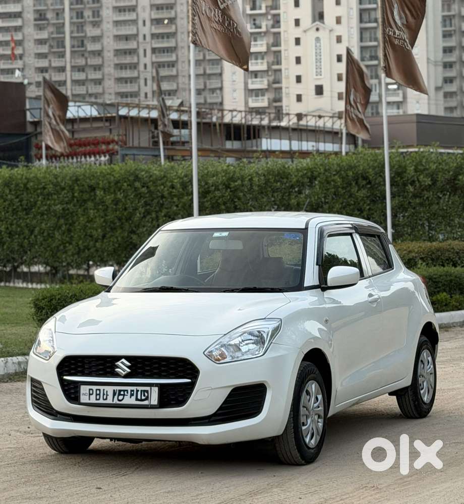 Maruti Suzuki Swift Lxi Option, 2022, Petrol