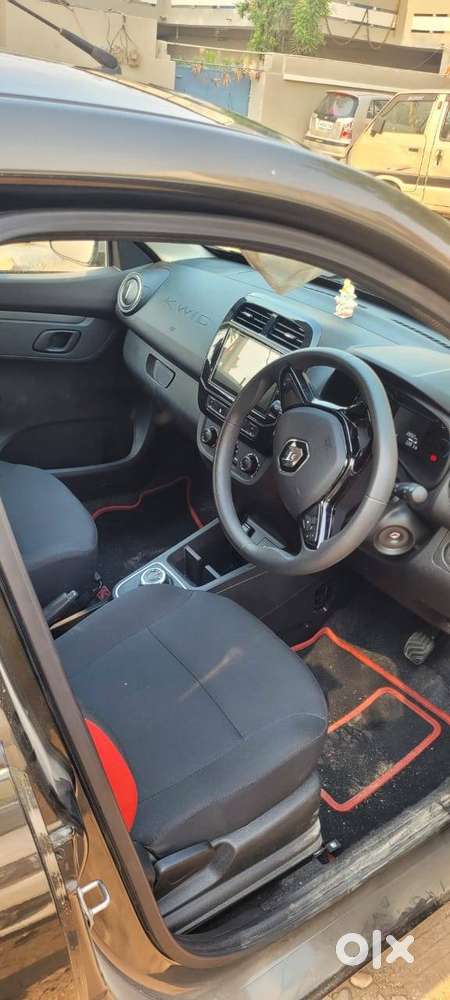 Renault Kwid Rxt 1.0 Automatic