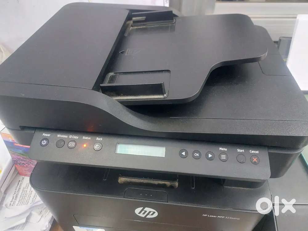 Hp laser jet MFP 323 sdnw