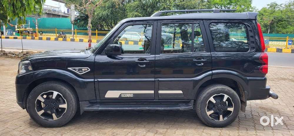 Mahindra Scorpio Classic 2.2 S 11 Mt 7 Str, 2023, Diesel