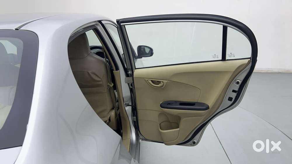 Honda Amaze 1.2 S I-vtec, 2016, Cng & Hybrids