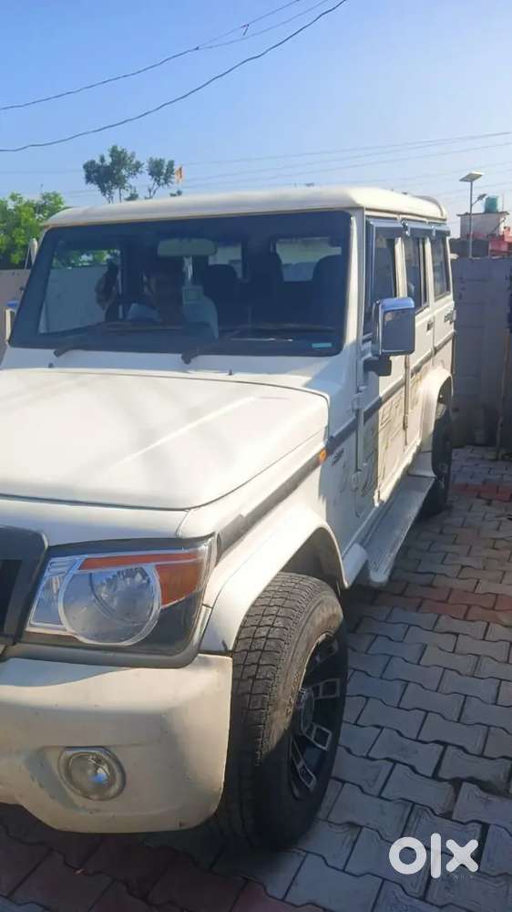 Mahindra Bolero Neo 2014