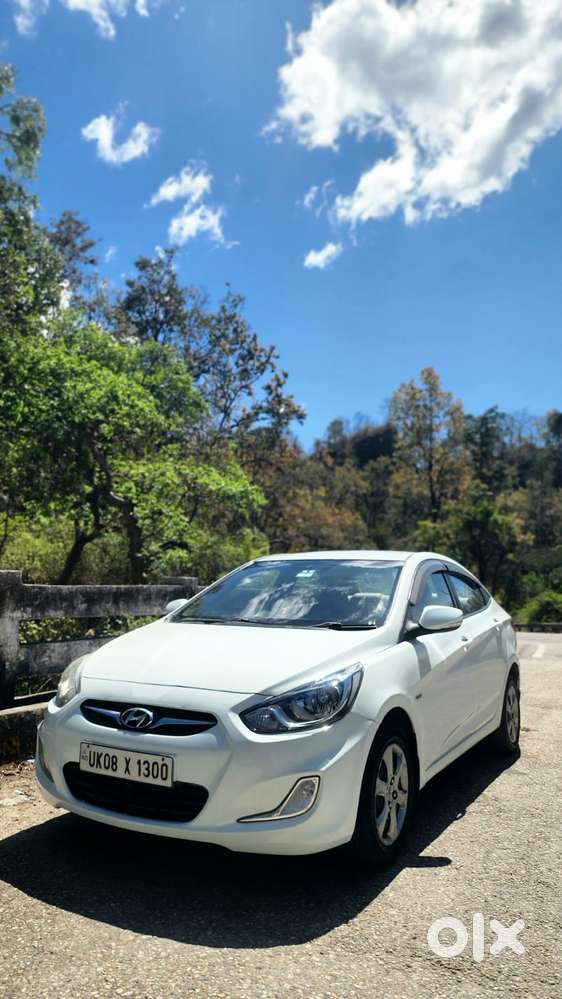 Hyundai Verna Fluidic 1.6 Vtvt Sx, 2012, Petrol