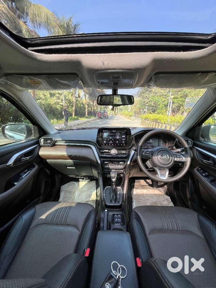 Toyota Urban Cruiser Hyryder 1.5 V Hybrid, 2024, Petrol
