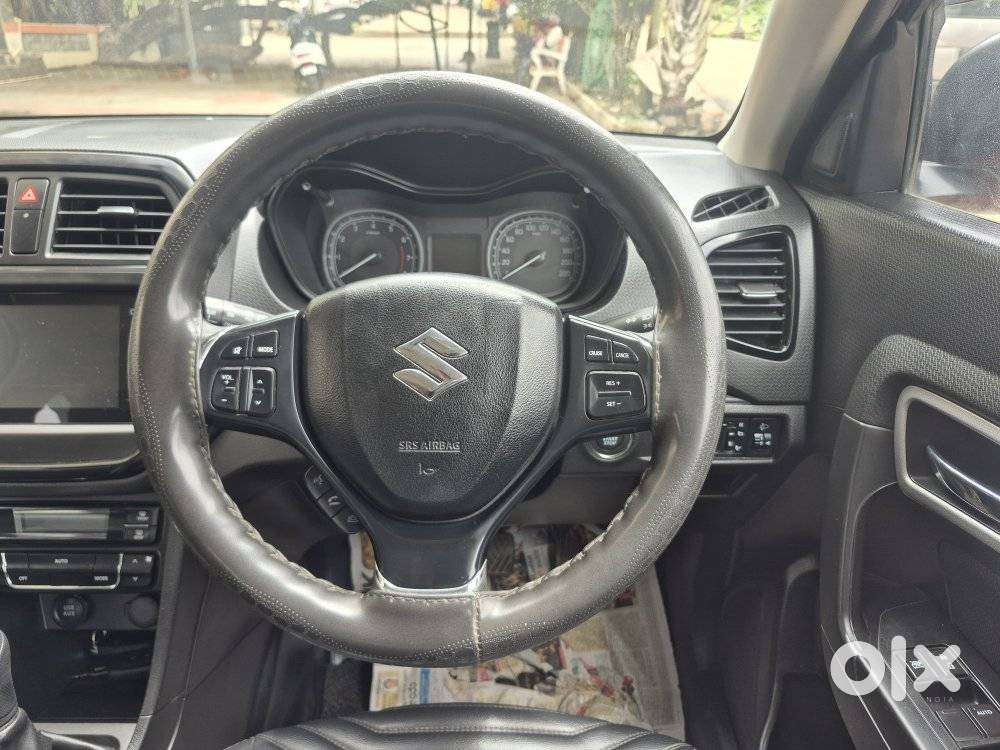 Maruti Suzuki Brezza 1.5 Zxi Smart Hybrid Dual Tone, 2022, Petrol