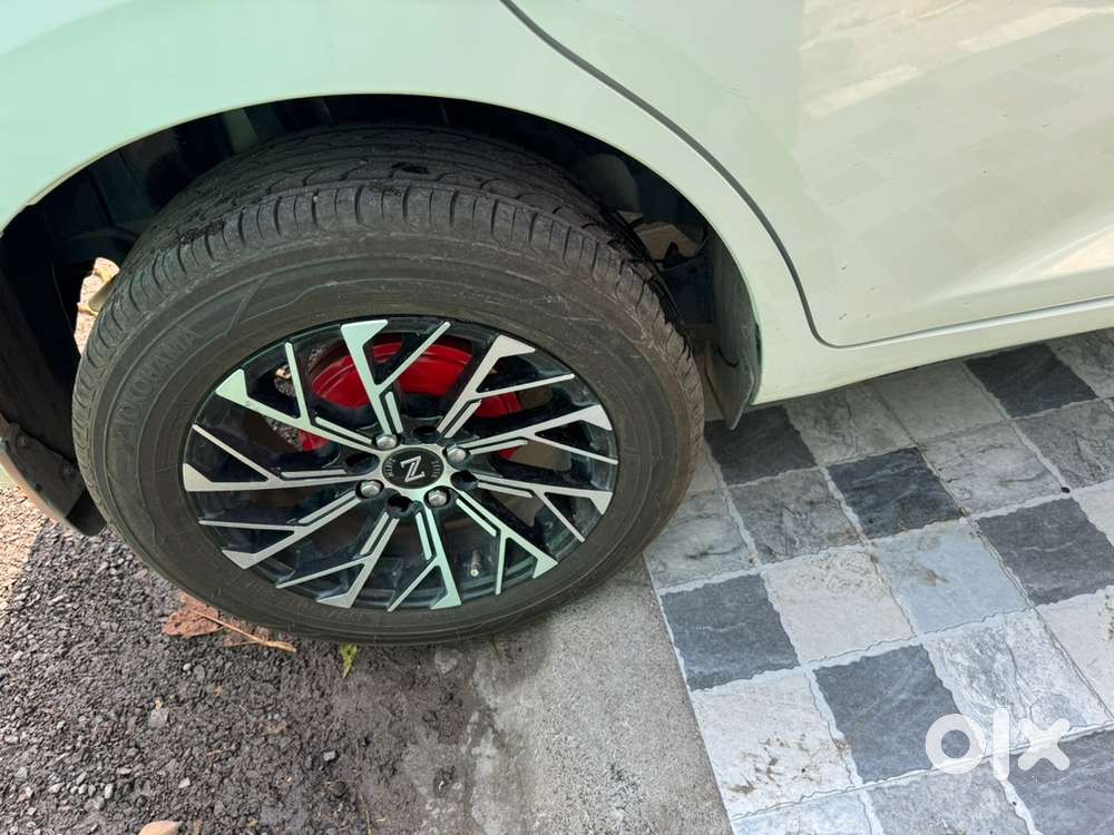 Maruti Suzuki New-gen Swift 2025