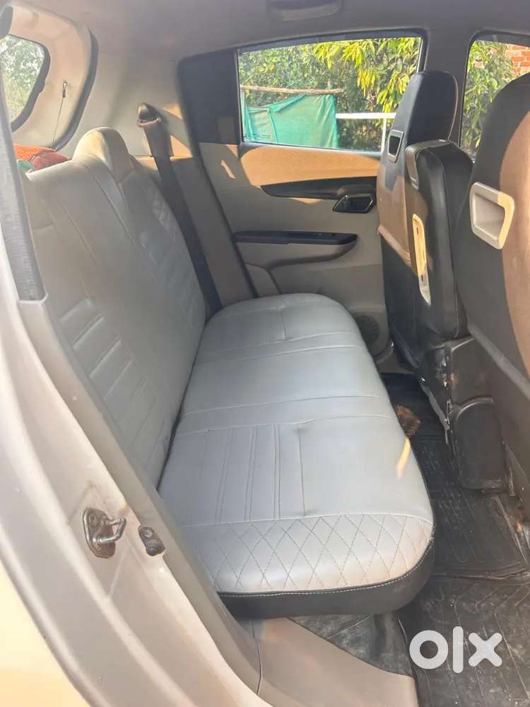 Mahindra Kuv100 Nxt 2016 Petrol Good Condition