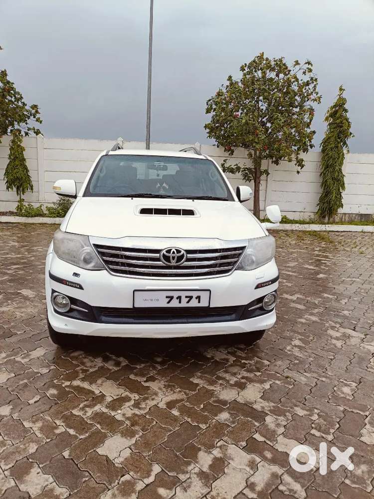 Toyota Fortuner 2015 Model